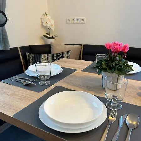 Lejlighed Gaestehaus Trockau *